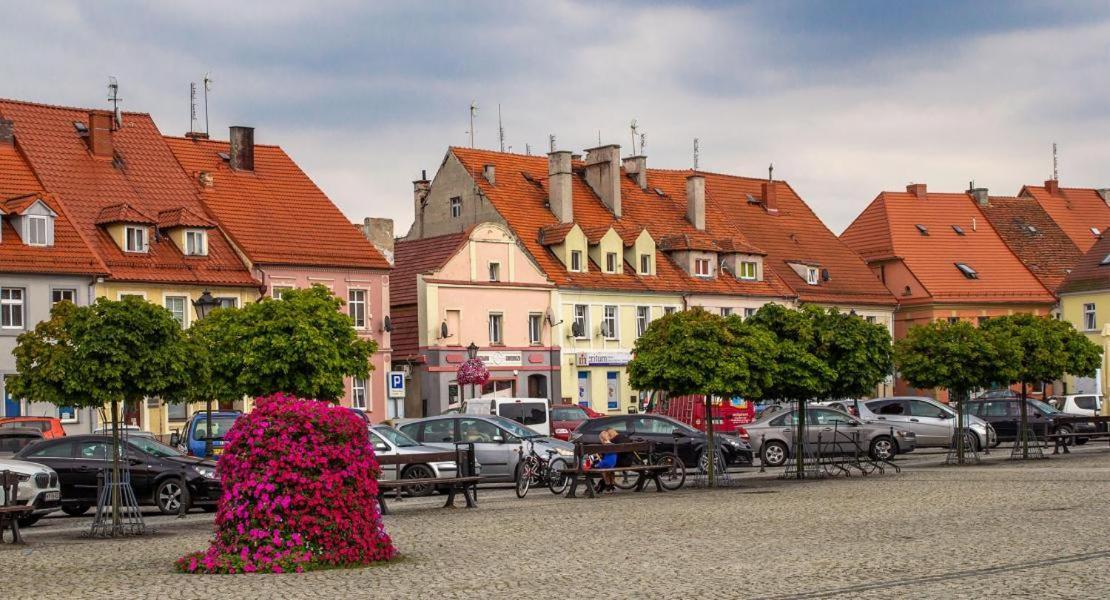 Hotel Libero Милич Экстерьер фото